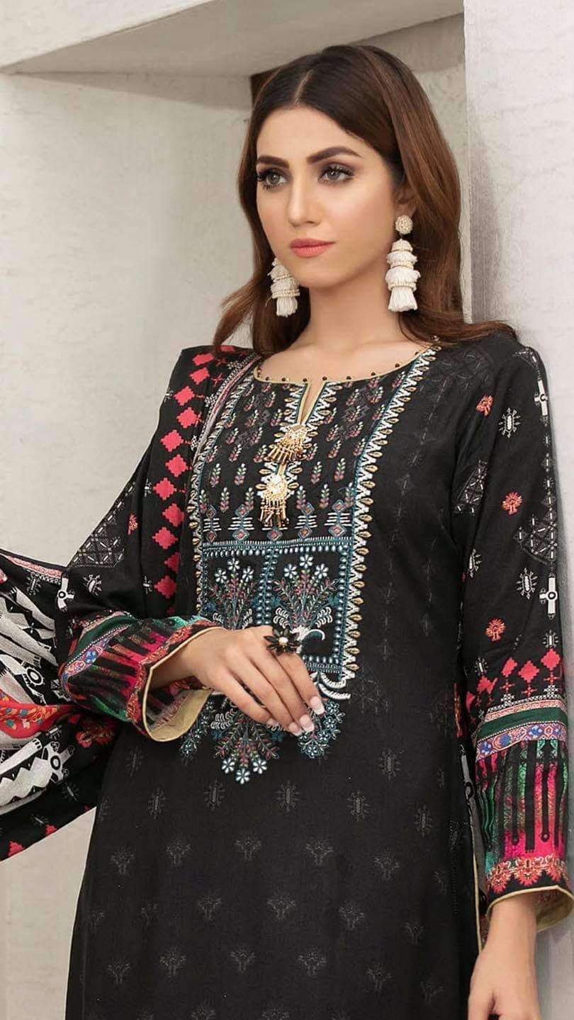 ALEYNA DIGITAL LINE AMNA SOHIL BY SHAHID TAWAKKAL